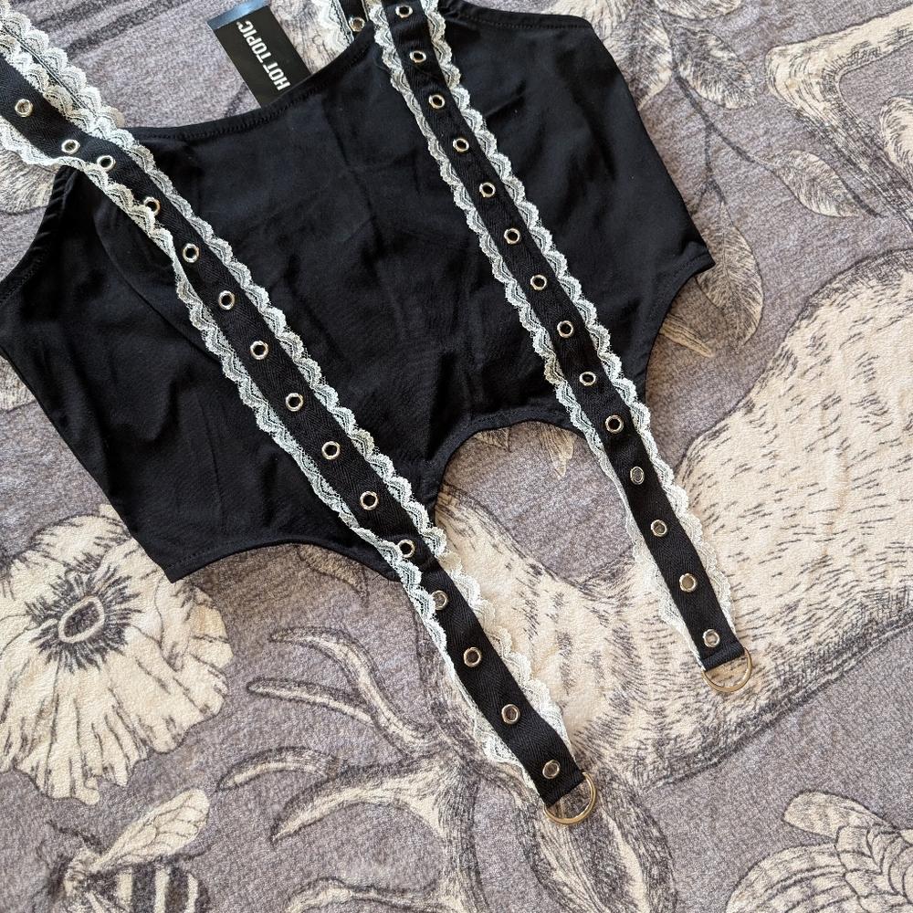 Lacey Top - Picture 3 of 5